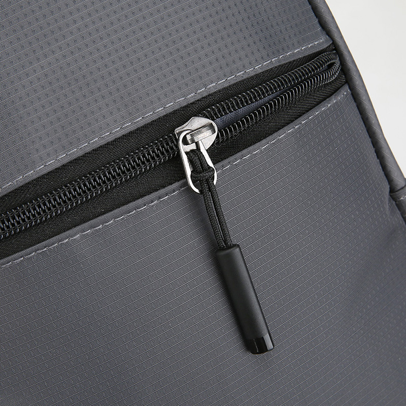 حقيبة كتف رجالية مضادة للسرقة  - مراجعة Travel Access وسعره